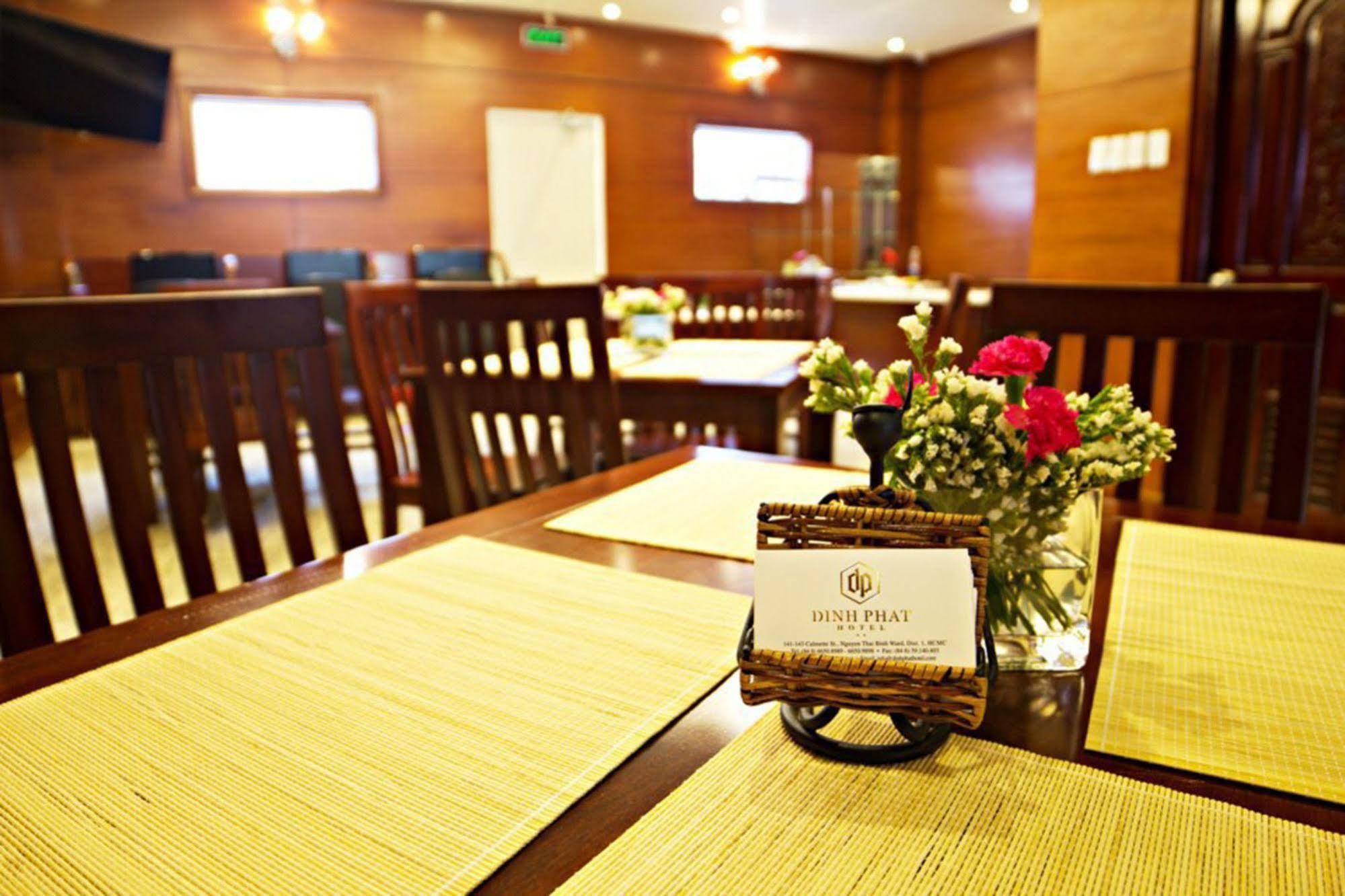 Dinh Phat Hotel Ciudad Ho Chi Minh  Exterior foto