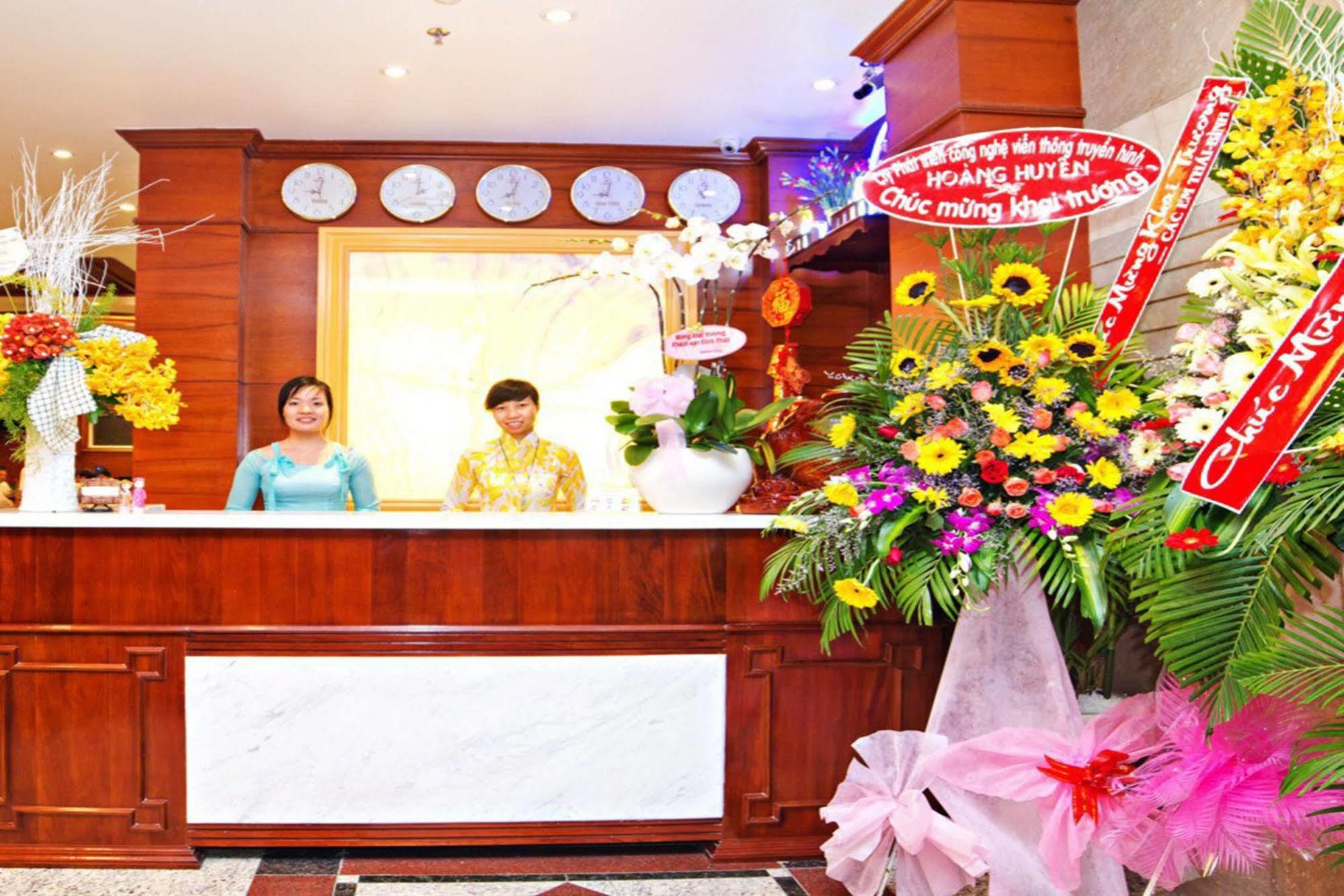 Dinh Phat Hotel Ciudad Ho Chi Minh  Exterior foto